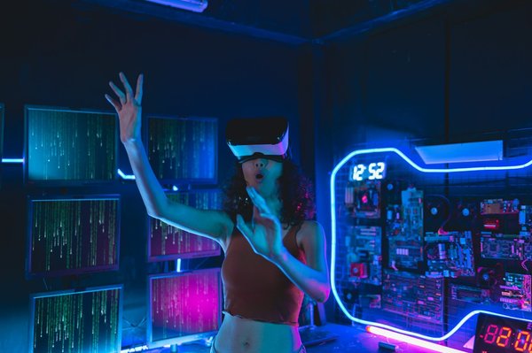 Comment les jeux vidéo peuvent-ils aborder la gestion de la santé publique lors d'une pandémie fictive?